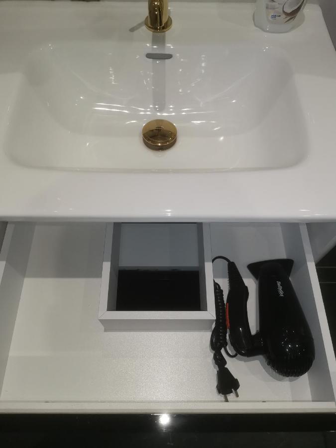 Apartament32 Golden Vip -Duze Miejsce Postojowe- Olsztyn  Kültér fotó
